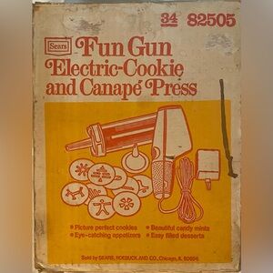 Vintage Sears Fun Gun Cookie and Canapé Press